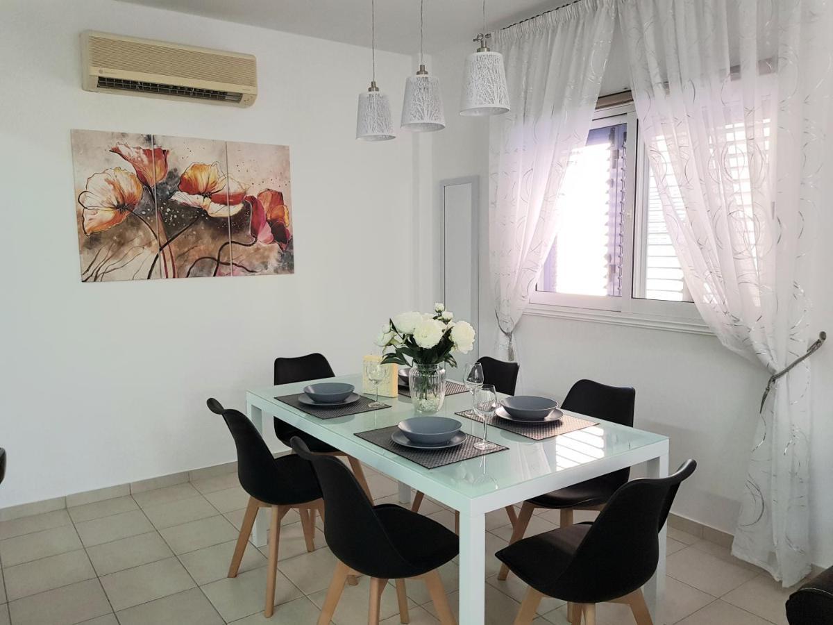 Paradise Gardens IV 2 Bd Amazing Apartment Пафос Екстериор снимка