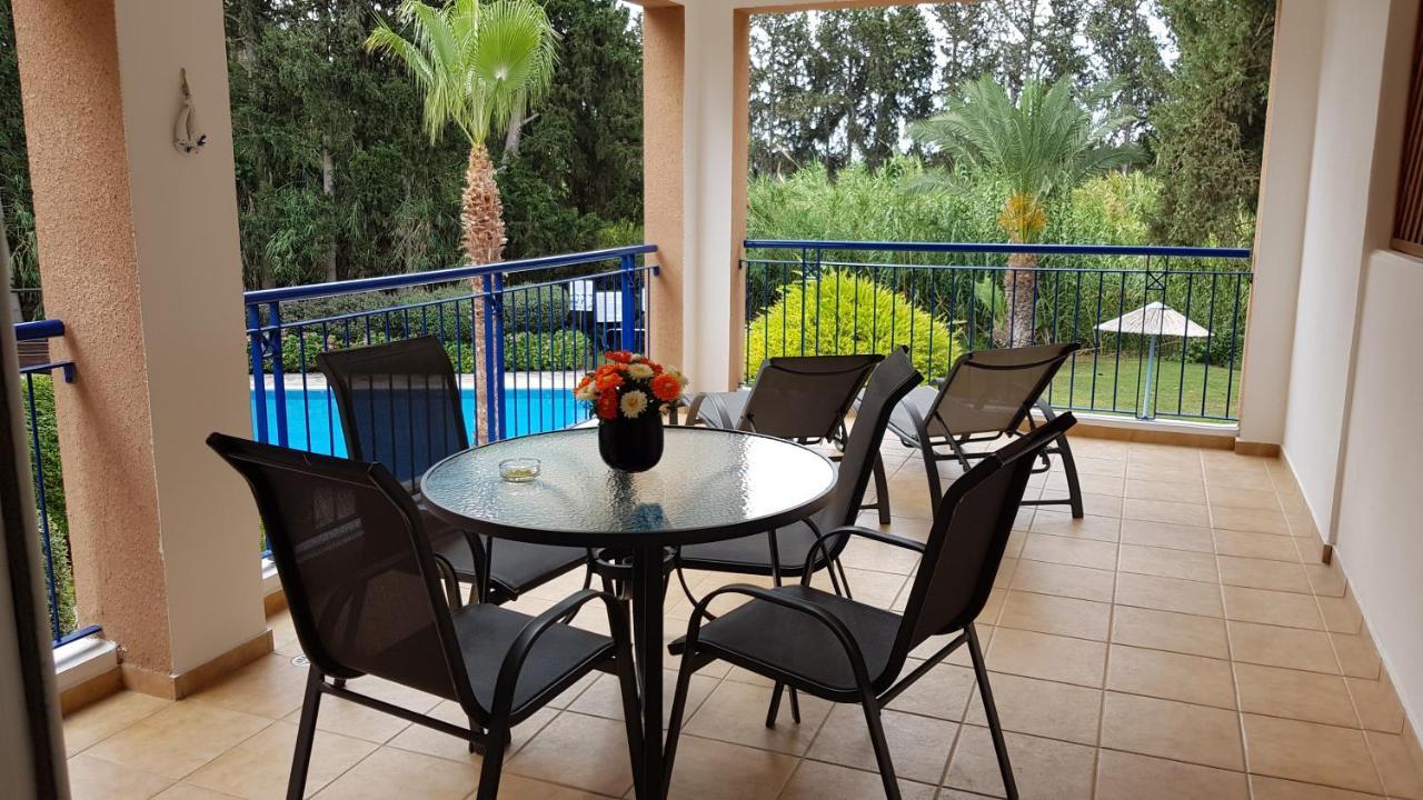 Paradise Gardens IV 2 Bd Amazing Apartment Пафос Екстериор снимка