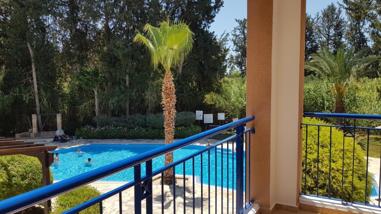 Paradise Gardens IV 2 Bd Amazing Apartment Пафос Екстериор снимка
