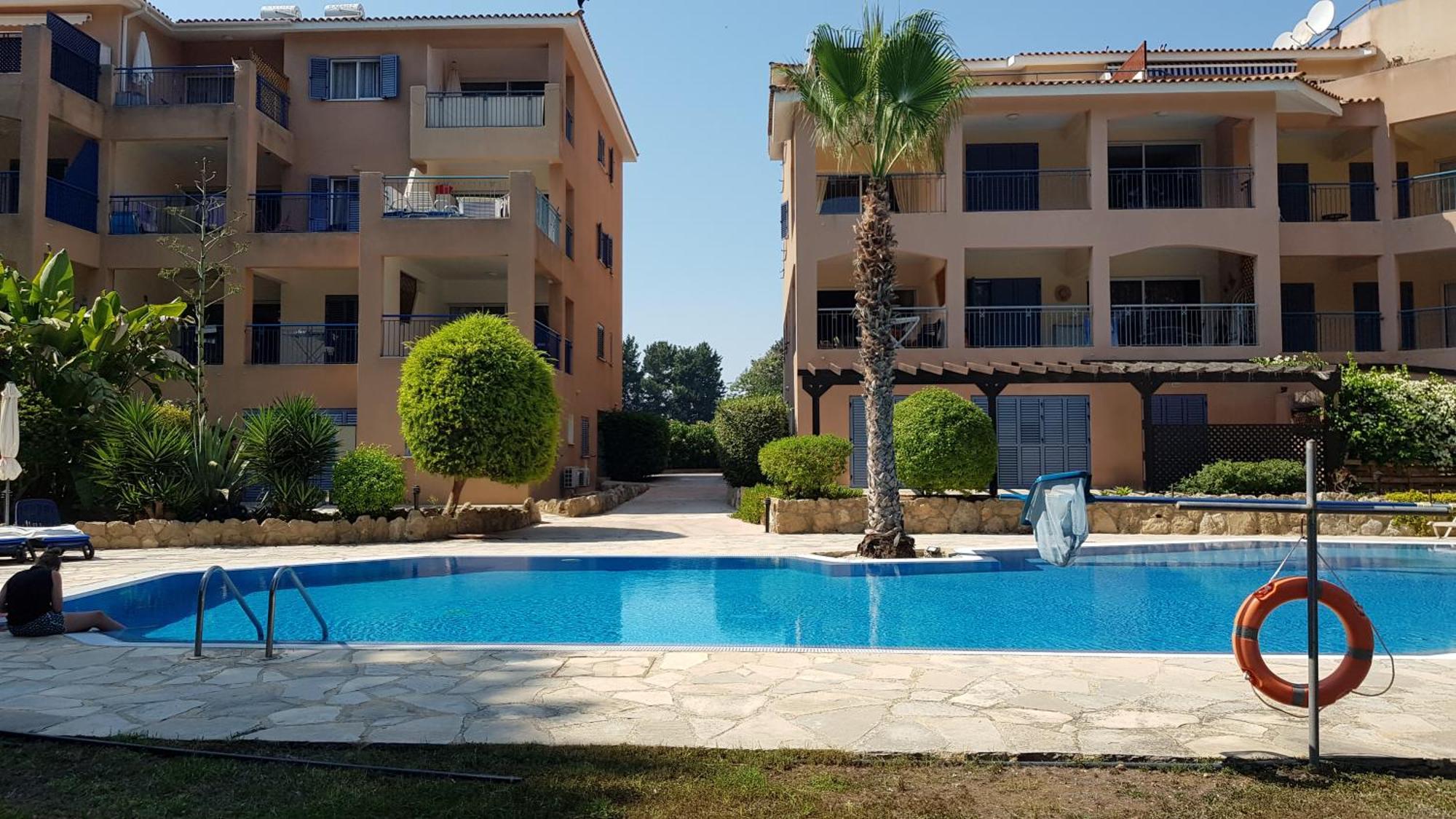 Paradise Gardens IV 2 Bd Amazing Apartment Пафос Екстериор снимка