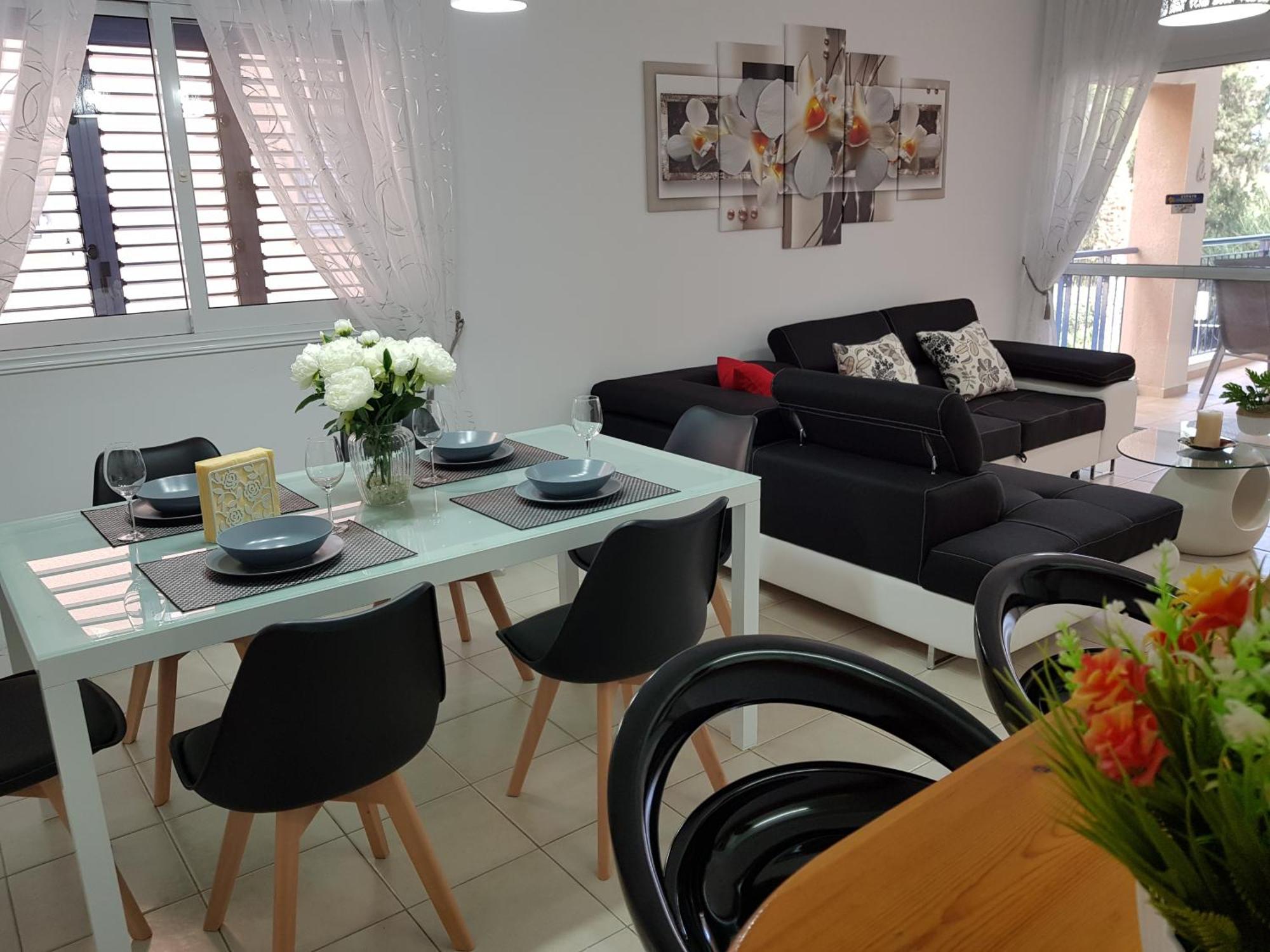 Paradise Gardens IV 2 Bd Amazing Apartment Пафос Екстериор снимка